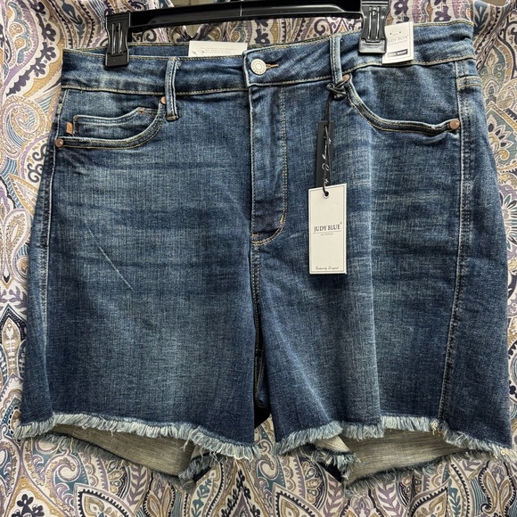 Judy Blue Pants - Judy Blue Dark Wash Denim Shorts - 150328